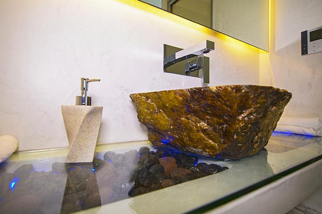Santorini Loft Daire Kamári Dış mekan fotoğraf